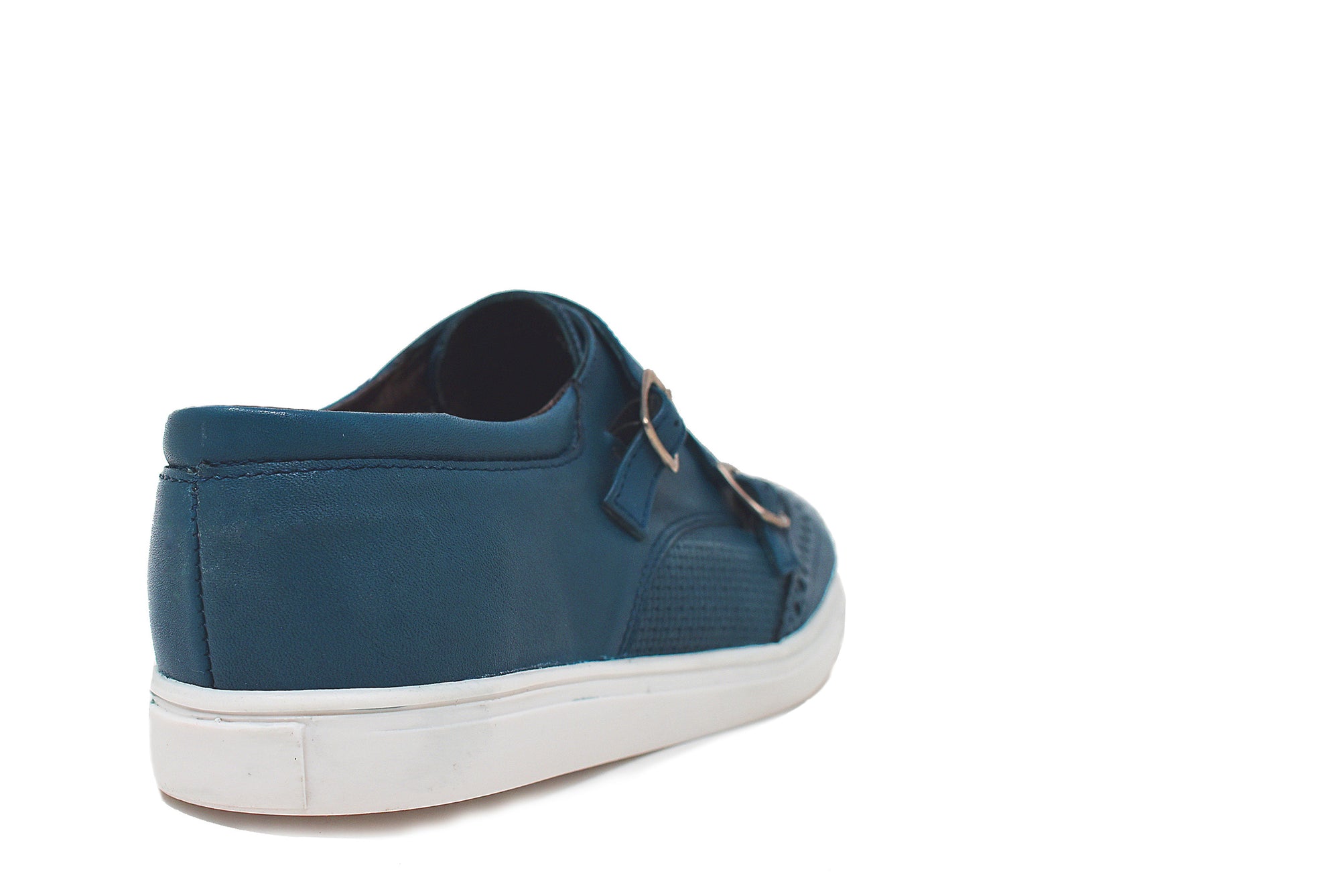 2032 AZUL
